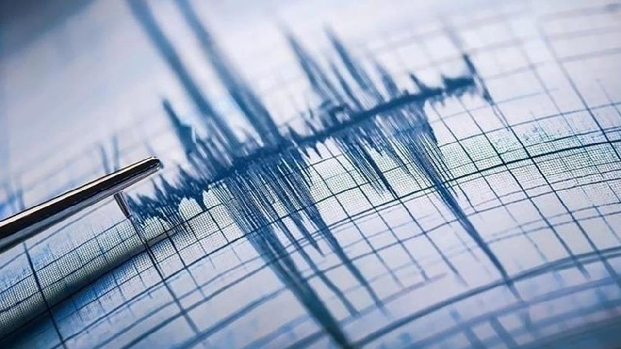 Kütahya’daki son deprem kaç şiddetinde? Kütahya’da deprem mi oldu? Balıkesir’de deprem mi oldu? Deprem nerelerden hissedildi? Son depremler…